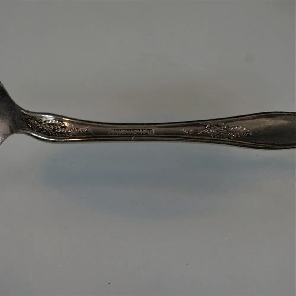 Dolly Madison 1911 Pattern Serving Spoon Silver Inlaid by Holmes & Edwards